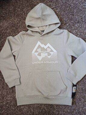 NWT Kids Under Armour hooded sweatshirt M
